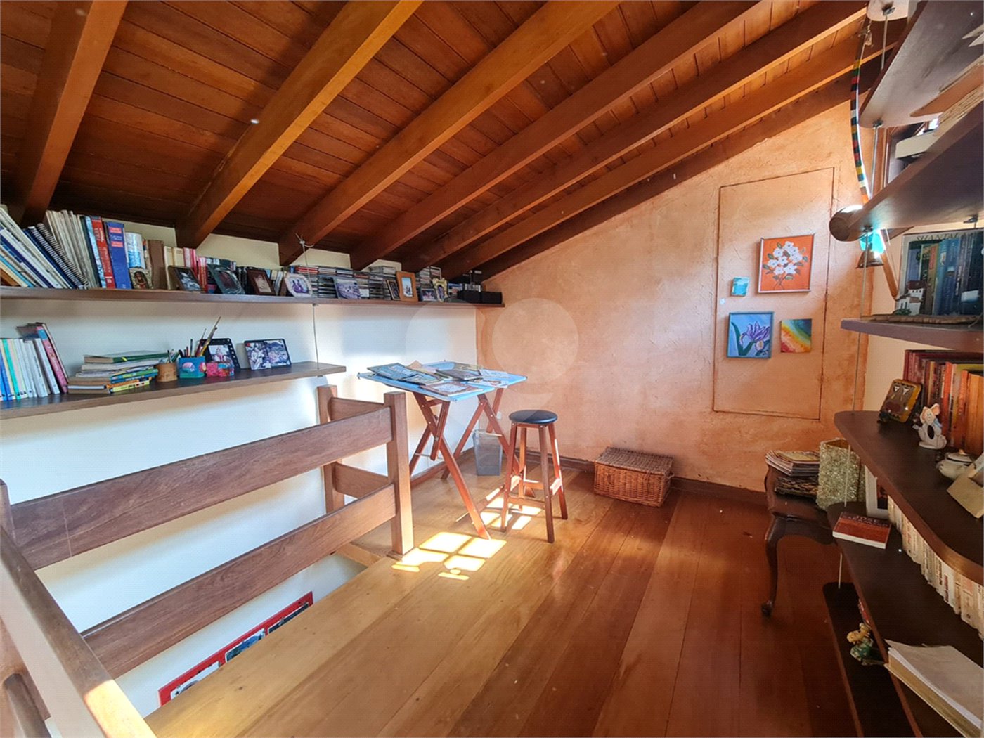 Casa Térrea à venda com 4 quartos, sendo 2 suítes, em Interlagos, São Paulo, SP