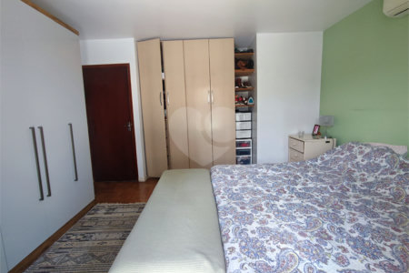 Sobrado à venda com 3 quartos em Campo Grande, São Paulo, SP