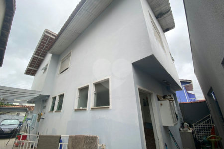 Sobrado à venda com 2 quartos, sendo 1 suíte, em Jardim Nathalie, Mogi das Cruzes, SP