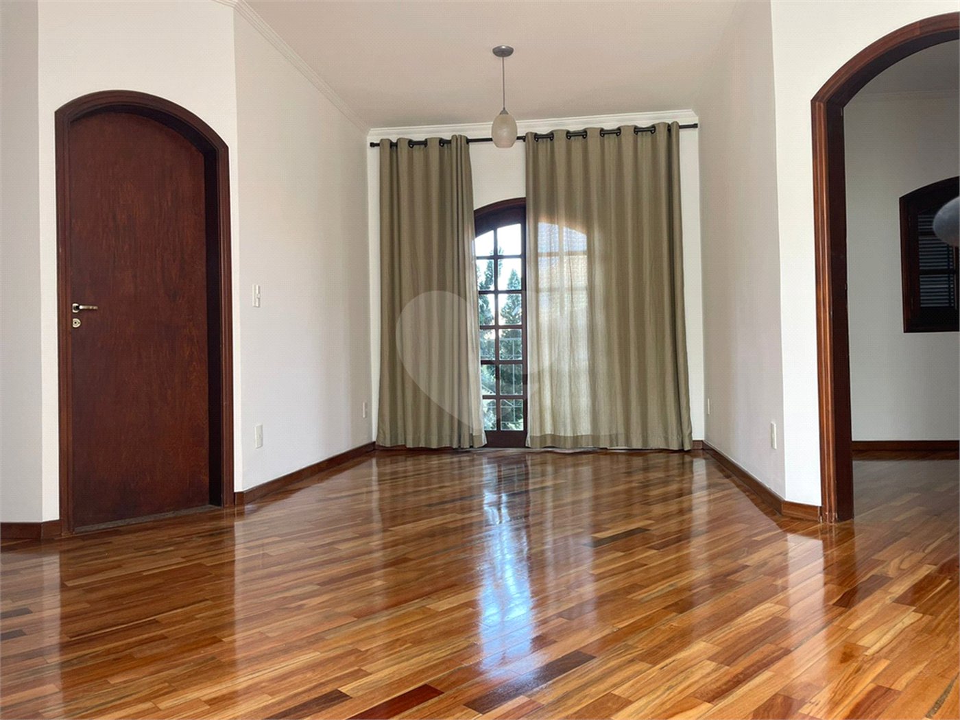 Casa à venda com 4 quartos, sendo 2 suítes,  em Jardim Pagliato, Sorocaba, SP