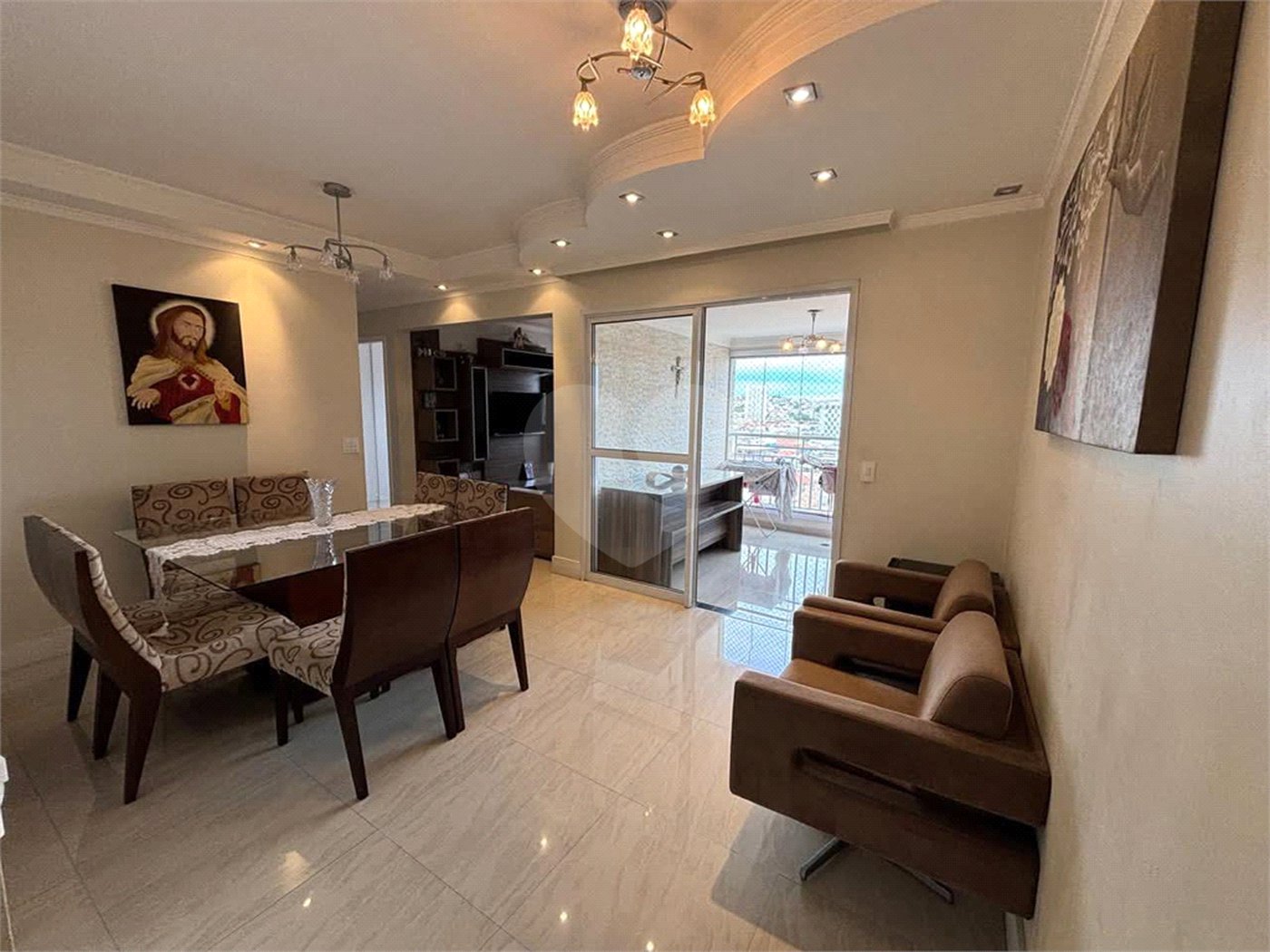 Apartamento à venda com 2 quartos, sendo 1 suíte, em Vila Carrão, São Paulo, SP