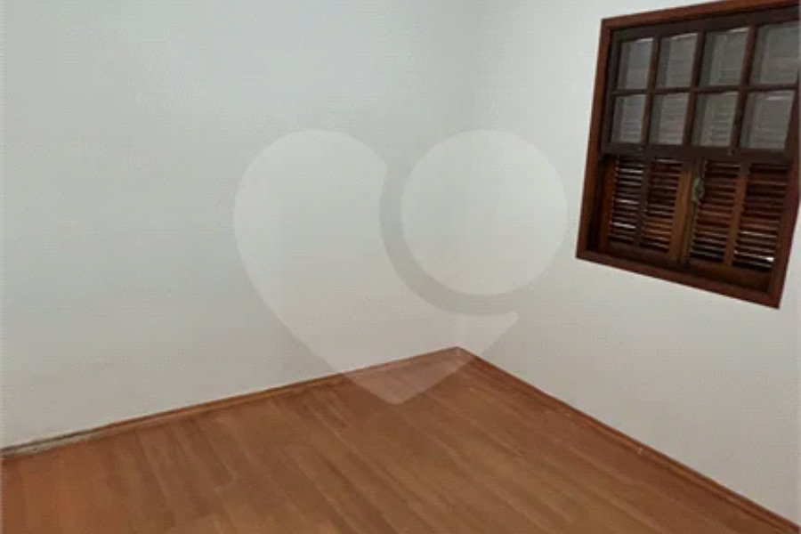 Sobrado à venda com 3 quartos em Vila Nova Cachoeirinha, São Paulo, SP