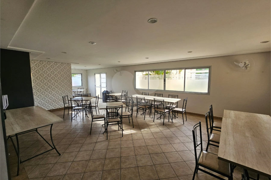 Apartamento à venda com 3 quartos em Vila Constança, São Paulo, SP