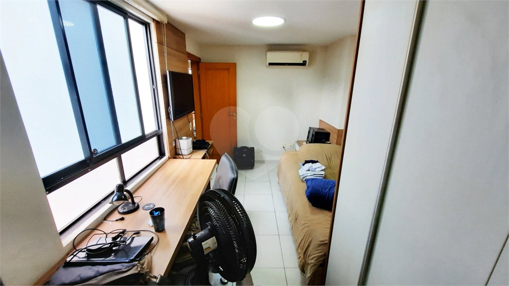 Cobertura à venda com 4 quartos, sendo 2 suítes,  em Tijuca, Rio de Janeiro, RJ