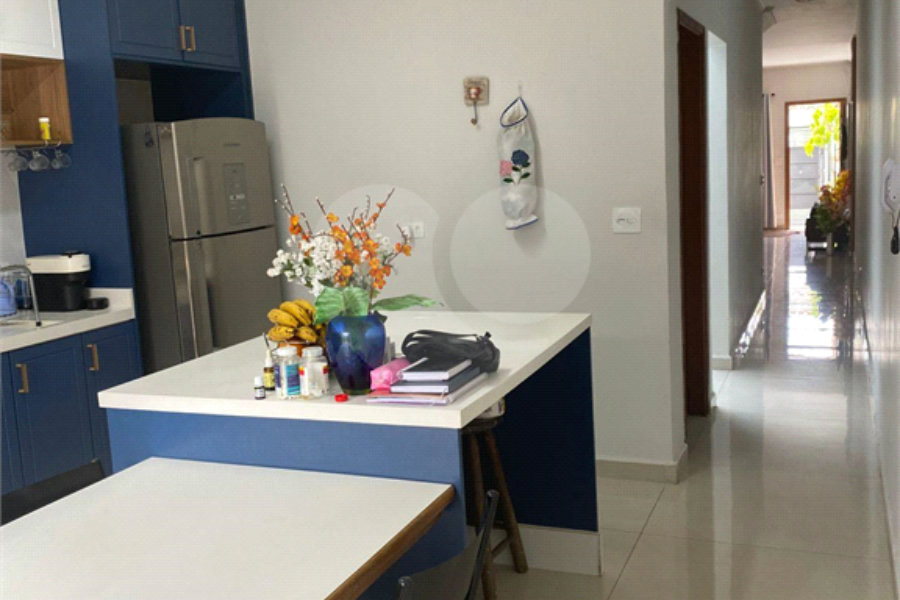 Sobrado à venda com 3 quartos, sendo 1 suíte, em Parada Inglesa, São Paulo, SP