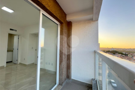 Apartamento para alugar com 2 quartos, sendo 1 suíte, em Vila Hortência, Sorocaba, SP