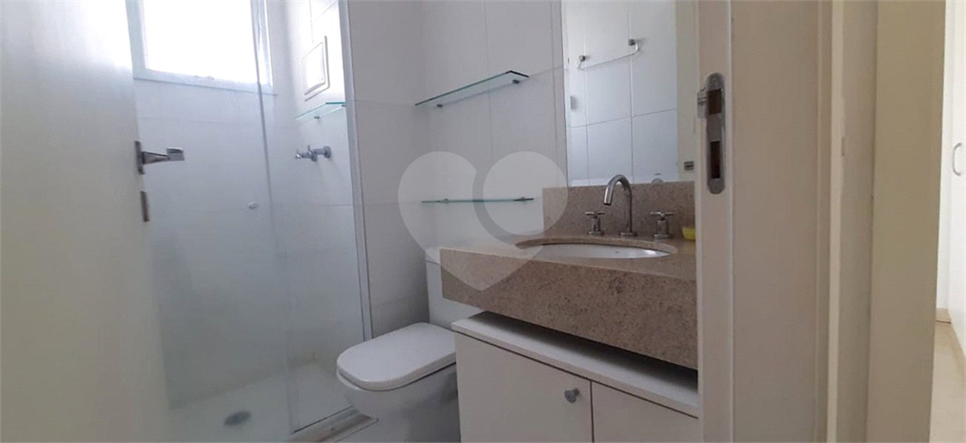Apartamento à venda com 2 quartos em Vila Anastácio, São Paulo, SP