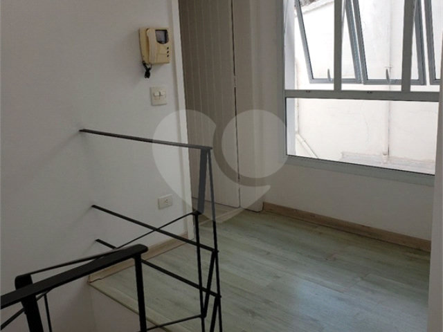 Casa à venda com 3 suítes em Santana, São Paulo, SP