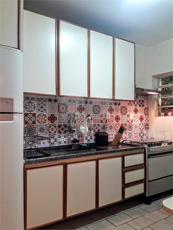 Casa à venda com 3 quartos, sendo 1 suíte,  em Jardim Aeroporto, São Paulo, SP