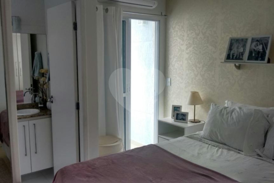 Casa à venda com 2 suítes no condomínio S//nome, São Paulo - SP