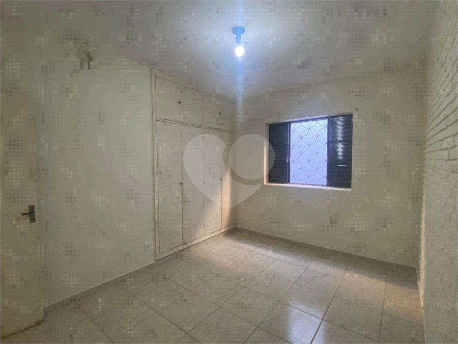 Casa à venda com 3 quartos, sendo 1 suíte, no Centro, Araraquara, SP