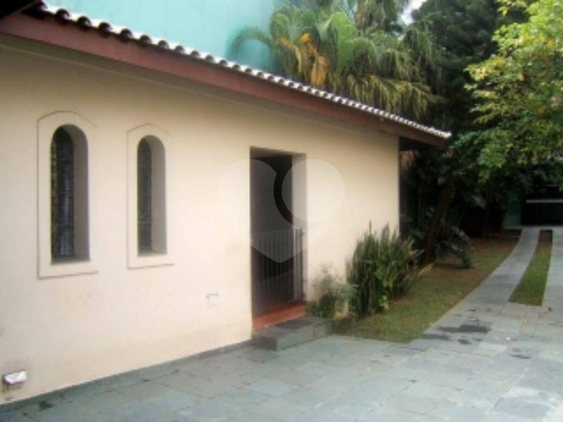 Casa de Vila à venda com 4 quartos, sendo 2 suítes, em Granja Julieta, São Paulo, SP