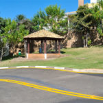 Casa à venda com 3 suítes no condomínio Terras de São Francisco, Vinhedo - SP