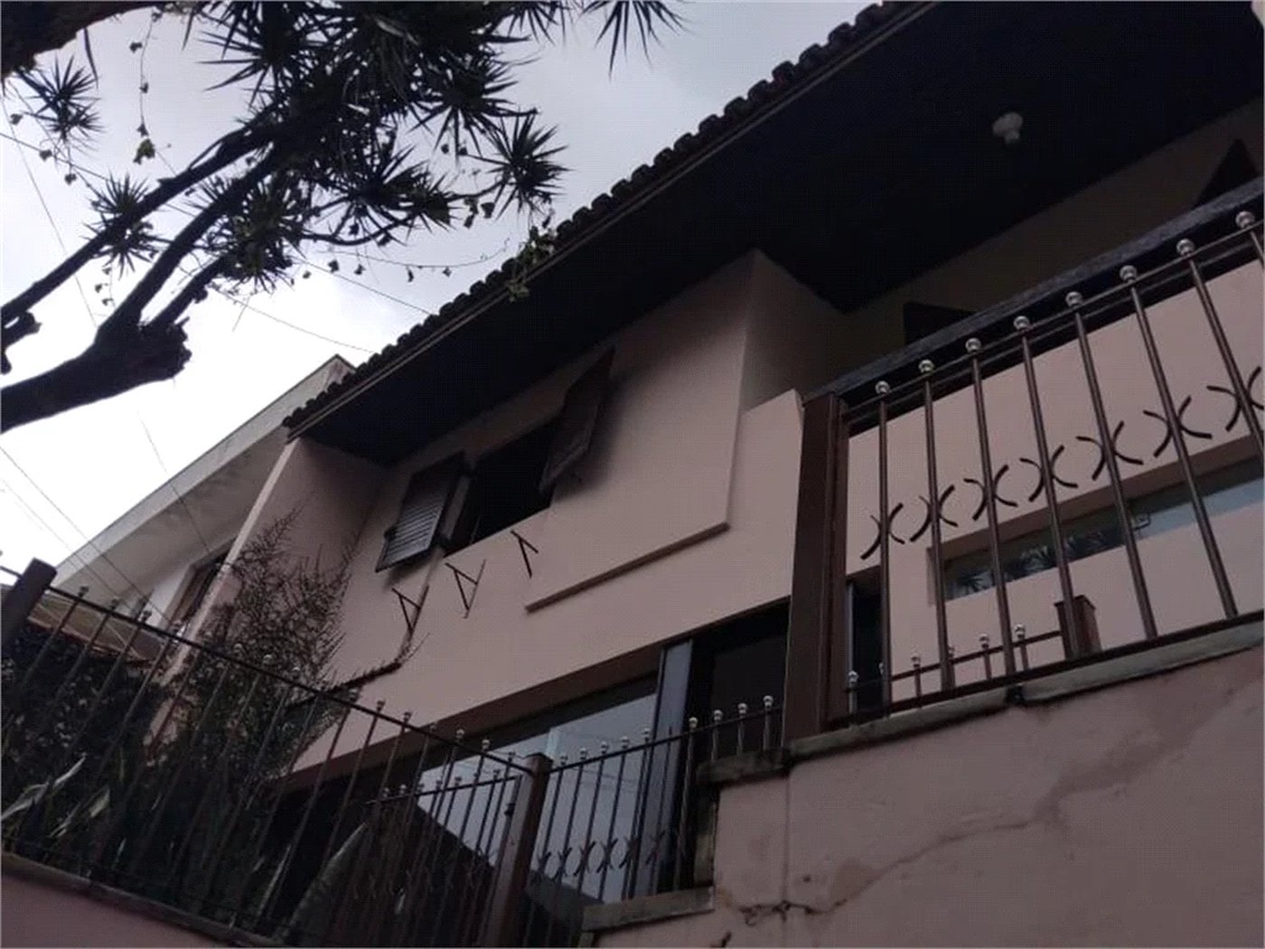 Sobrado à venda com 3 quartos, sendo 1 suíte, em Jardim Pinheiros, São Paulo, SP