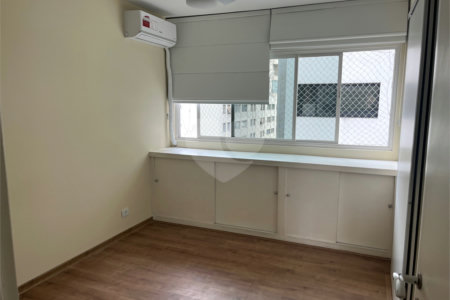 Apartamento à venda ou para alugar com 2 quartos, sendo 1 suíte,  em Itaim Bibi, São Paulo, SP