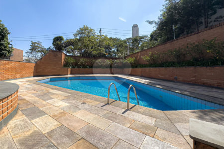 Apartamento à venda com 3 suítes em Sumarezinho, São Paulo, SP