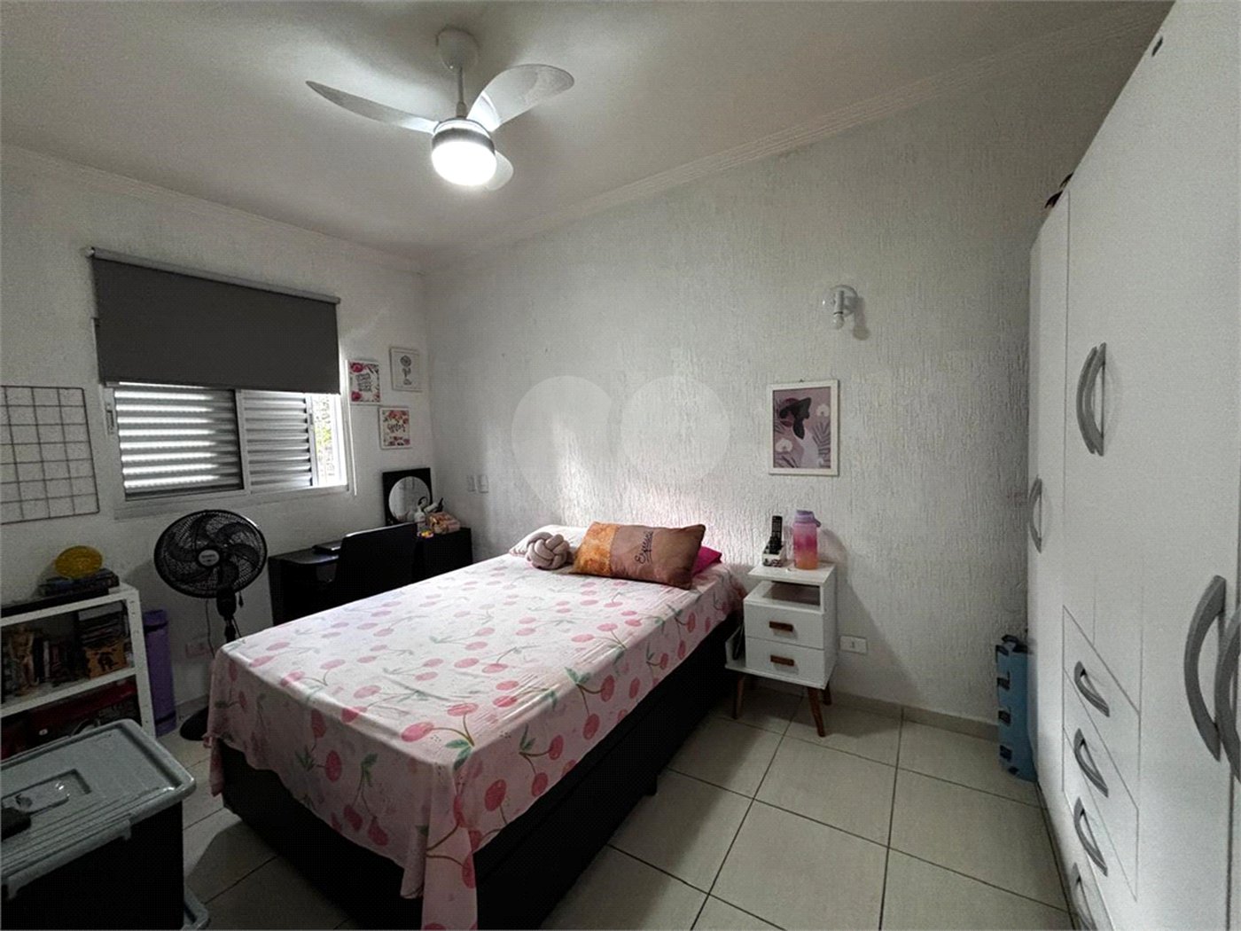 Casa à venda com 4 quartos, sendo 1 suíte, em Parada Inglesa, São Paulo, SP