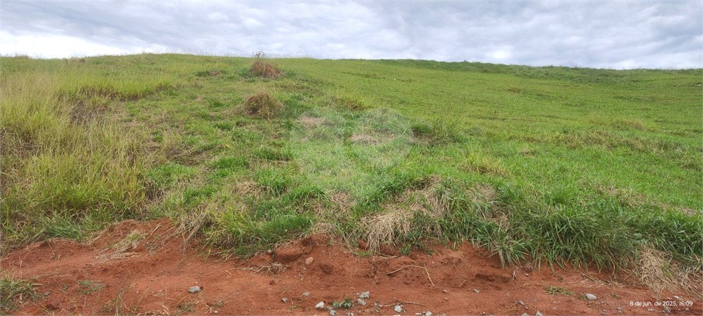 Terrenos de 300 metros em condomínio fechado e prontos para construir na região de Atibaia