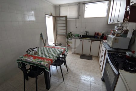 Casa com 3 dormitórios no Jardim Nova Santa Paula