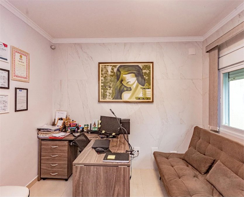 Casa á venda - Saúde alto padrão