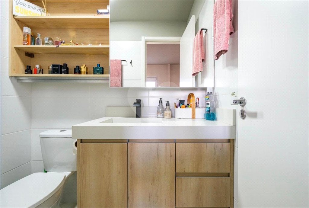 Apartamento à venda com 2 quartos, sendo 1 suíte, em Jardim Prudência, São Paulo, SP