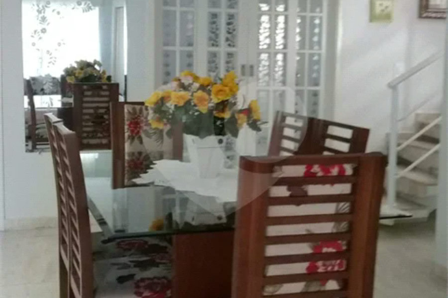 Sobrado à venda com 3 suítes em Tremembé, São Paulo, SP
