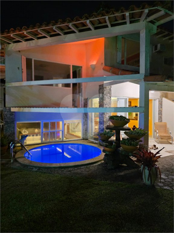 Casa à venda com 5 quartos, sendo 1 suíte,  em Praia Rasa, Armação dos Búzios, RJ
