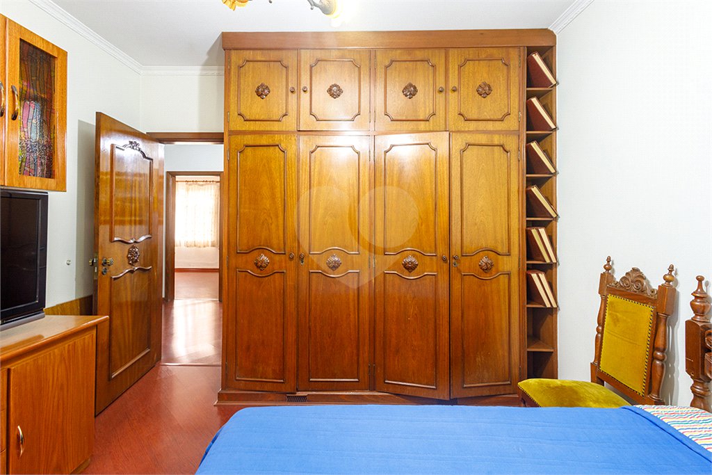 Casa à venda com 5 quartos, sendo 3 suítes, em Lapa, São Paulo, SP