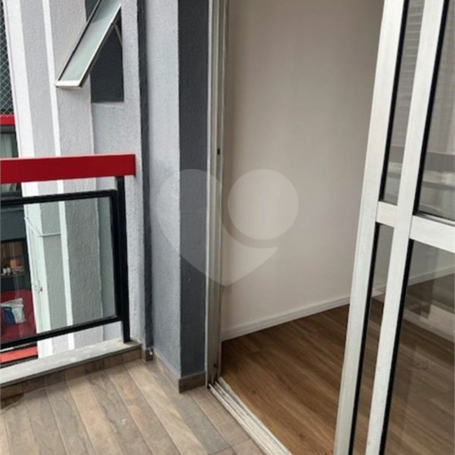 Apartamento à venda com 2 quartos, sendo 1 suíte, em Vila Olímpia, São Paulo, SP
