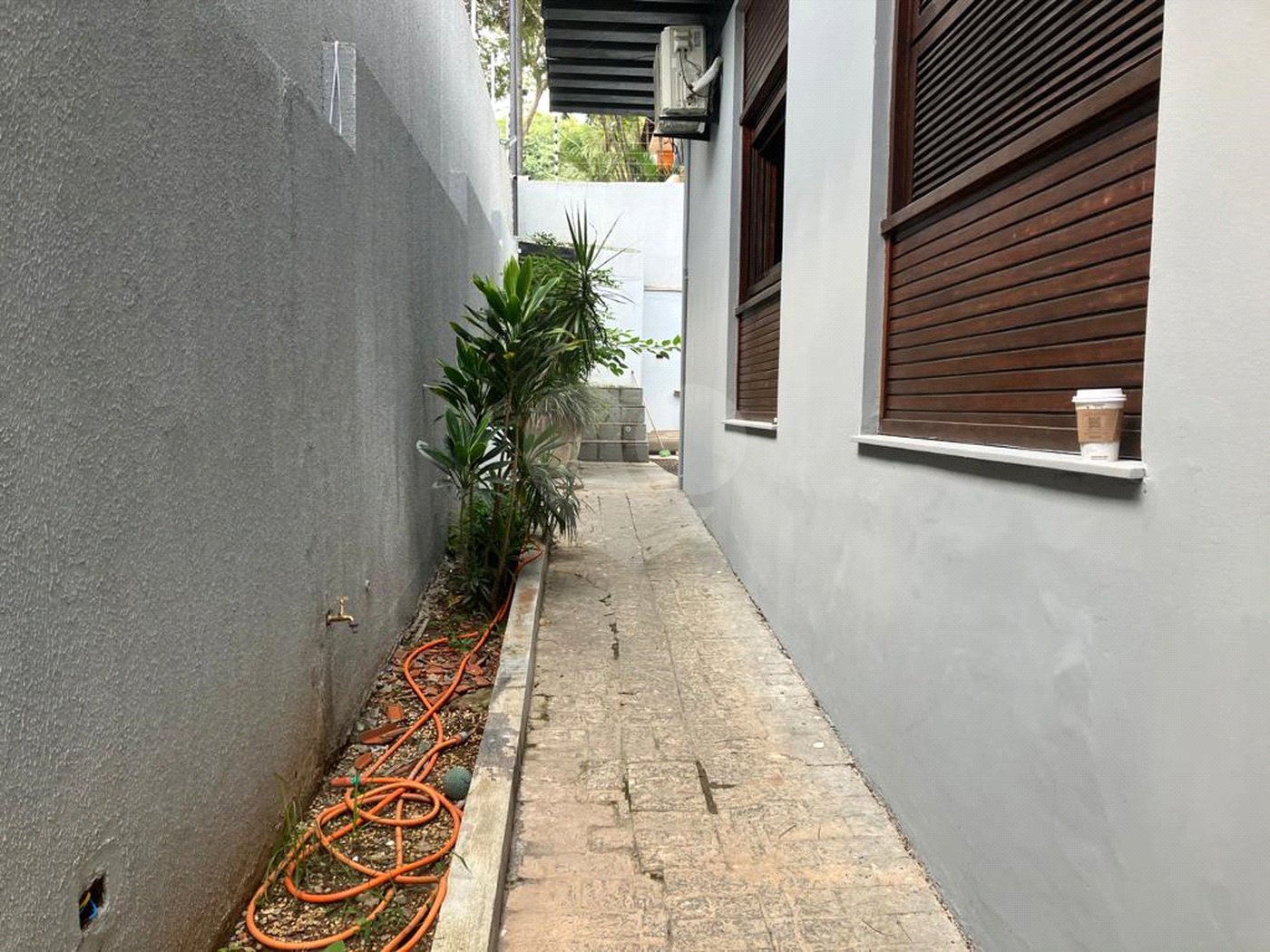 Sobrado à venda com 4 quartos, sendo 2 suítes, em Jardim São Bento, São Paulo, SP
