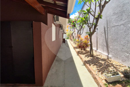 Casa Térrea à venda com 3 quartos, sendo 1 suíte, no Centro, Vinhedo, SP