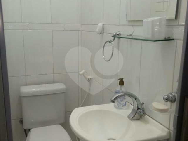 Casa à venda com 3 quartos em Carandiru, São Paulo, SP