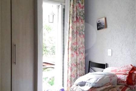 Casa à venda com 3 quartos, sendo 1 suíte,  no condomínio Jardim das Palmas, São Paulo - SP