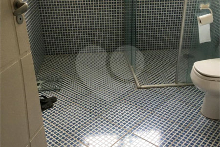 Sobrado à venda com 3 quartos, sendo 1 suíte, em Aclimação, São Paulo, SP