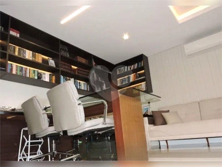 Cobertura para alugar com 4 quartos, sendo 3 suítes,  em Vila Morse, São Paulo, SP