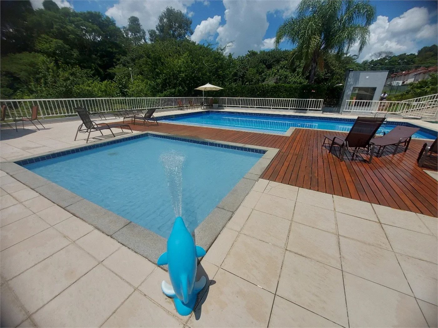 Casa à venda com 2 quartos, sendo 1 suíte,  no condomínio Residencial Viva Vida, Cotia - SP