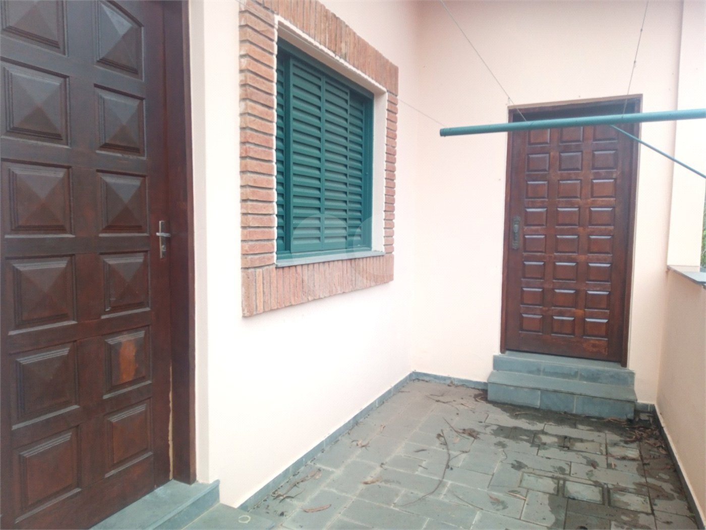 Casa à venda com 3 suítes em Lavapés, Mairiporã, SP