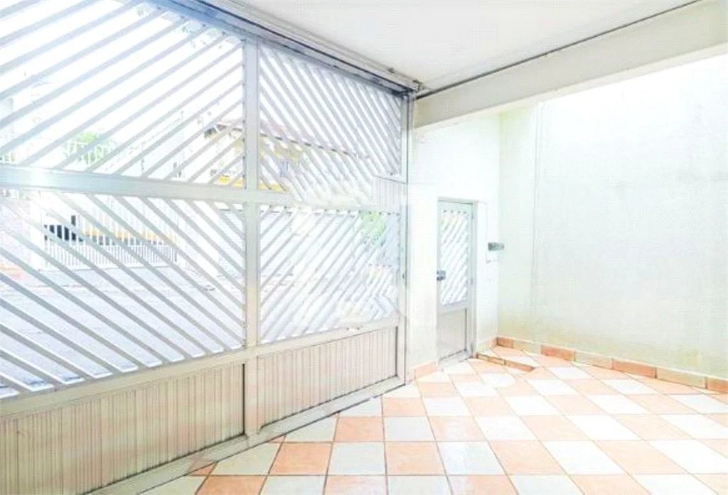 Sobrado à venda com 4 quartos, sendo 3 suítes,  em Vila Mazzei, São Paulo, SP