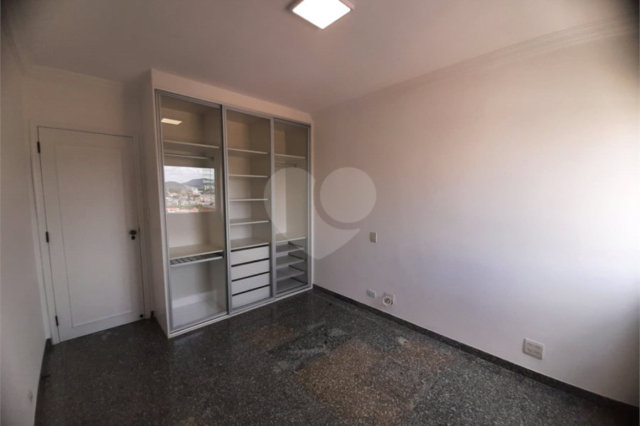 Apartamento à venda com 3 quartos, sendo 1 suíte, em Santana, São Paulo, SP
