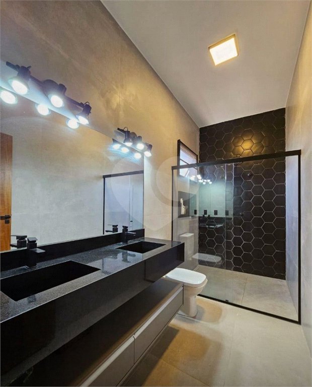 Casa à venda com 6 quartos, sendo 4 suítes, no condomínio Alto do Castelo, Ribeirão Preto - SP