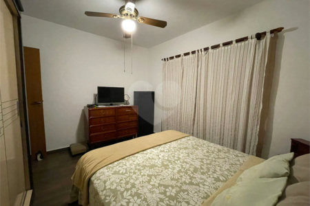 Sobrado à venda com 5 quartos, sendo 1 suíte, em Alto da Boa Vista, São Paulo, SP