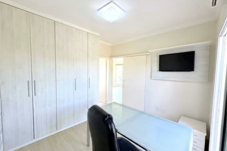 Casa à venda com 3 suítes em Parque Nova Suíça, Valinhos, SP