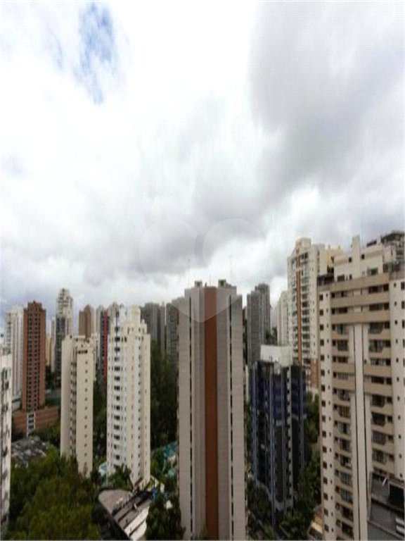 Cobertura à venda com 3 quartos, sendo 1 suíte, em Jardim Londrina, São Paulo, SP