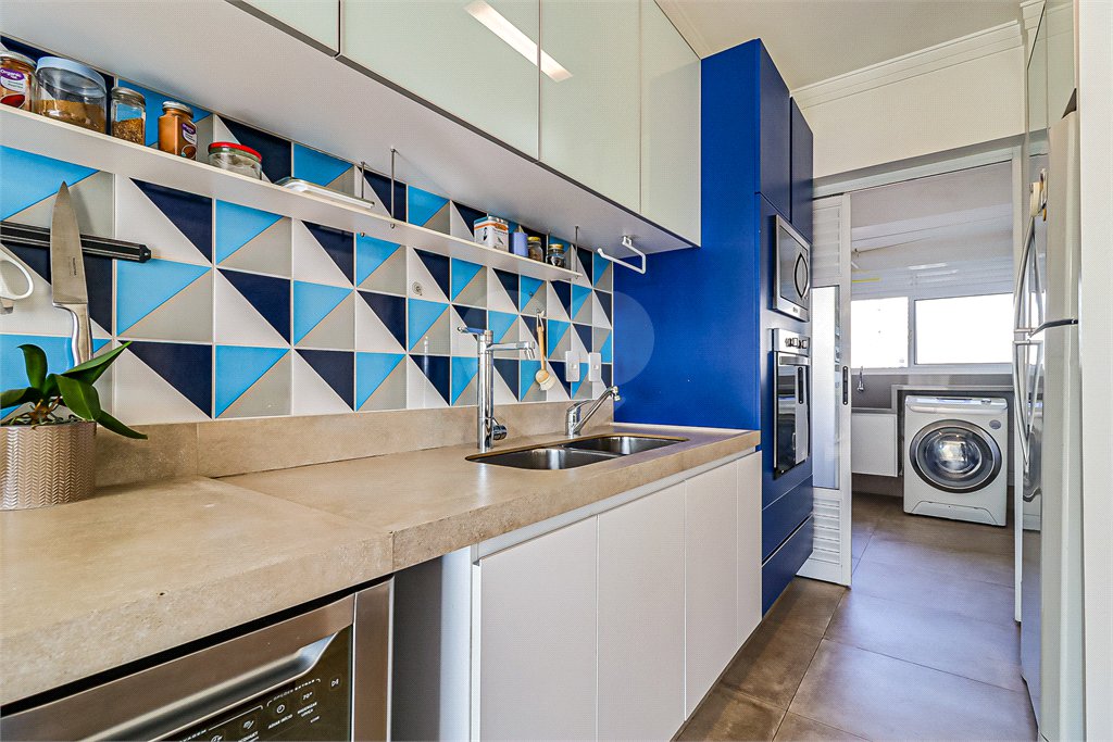 Apartamento à venda com 3 suítes em Vila Mariana, São Paulo, SP
