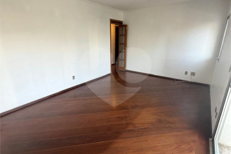 Apartamento para alugar com 3 quartos, sendo 1 suíte,  em Santana, São Paulo, SP
