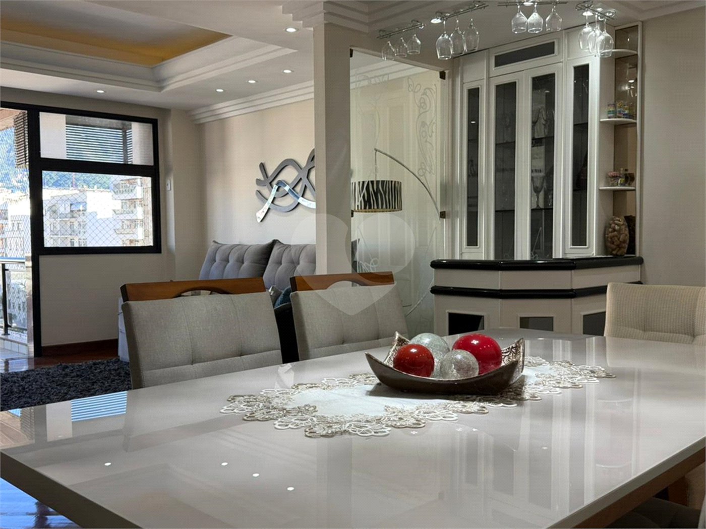 Apartamento à venda com 3 quartos, sendo 1 suíte, em Vila Isabel, Rio de Janeiro, RJ