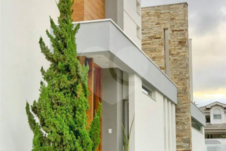 Casa à venda com 4 suítes no condomínio Granville, Atibaia - SP