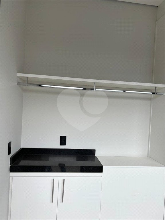 Casa à venda com 4 suítes no condomínio Residencial Costa das Areias, Salto - SP