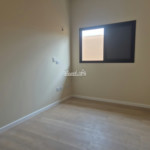Casa à venda com 3 suítes em Vila Petrópolis, Atibaia, SP