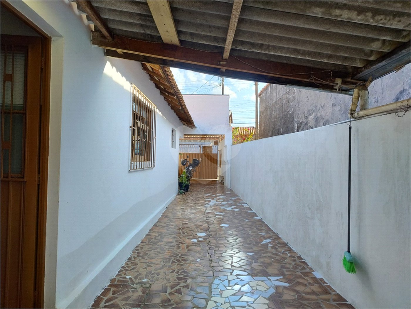 Casa à venda com 6 quartos em Jardim Maricota, Itapetininga, SP